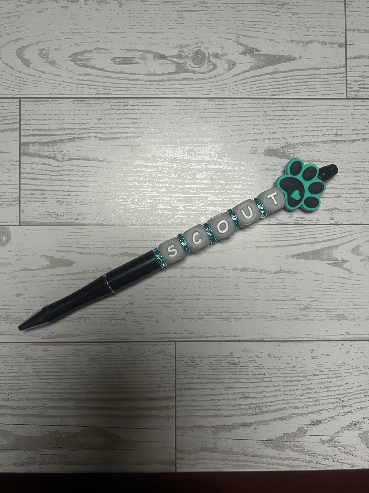 CUSTOM - Dog Paw with Personalized Name Beaded Pen